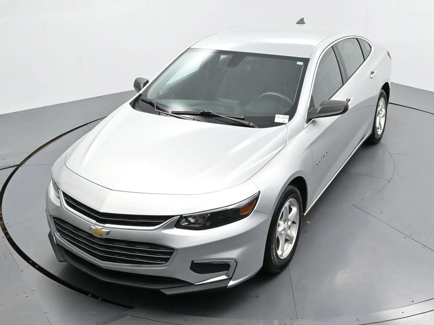 Used 2018 SILVER ICE METALLIC Chevrolet LS image 35