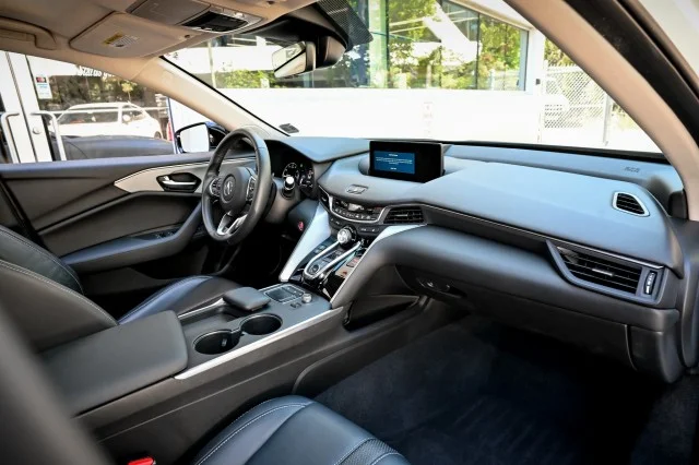 2023 Acura TLX Technology Package - Photo 24