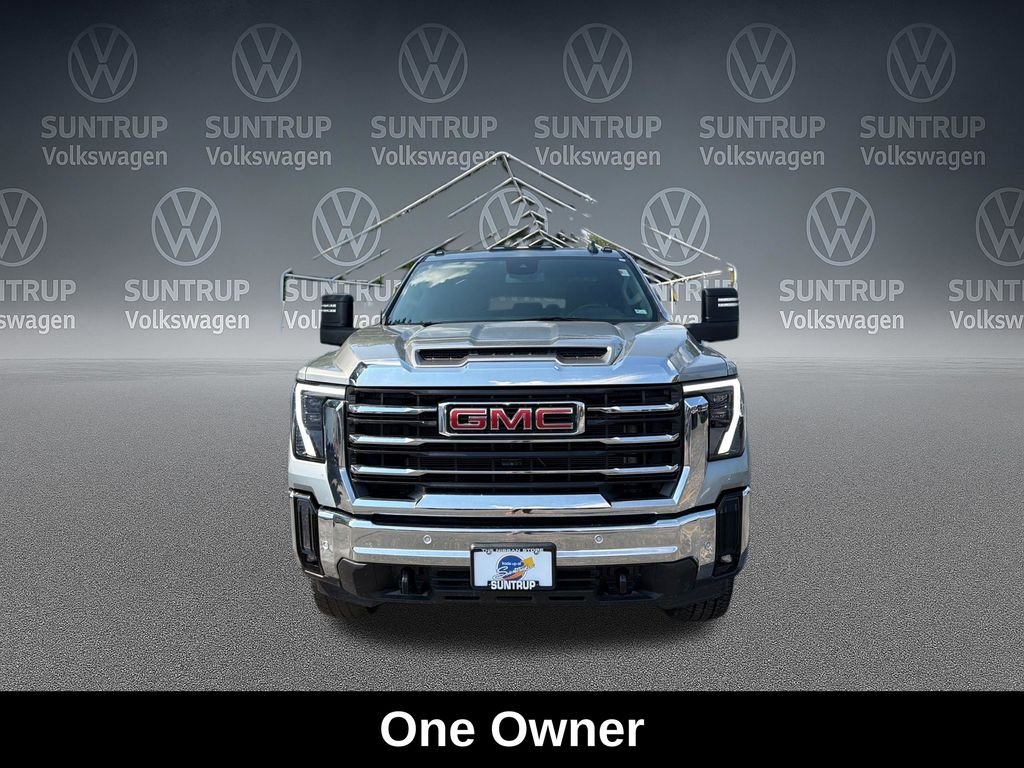 Used 2025 Silver GMC SLE image 10