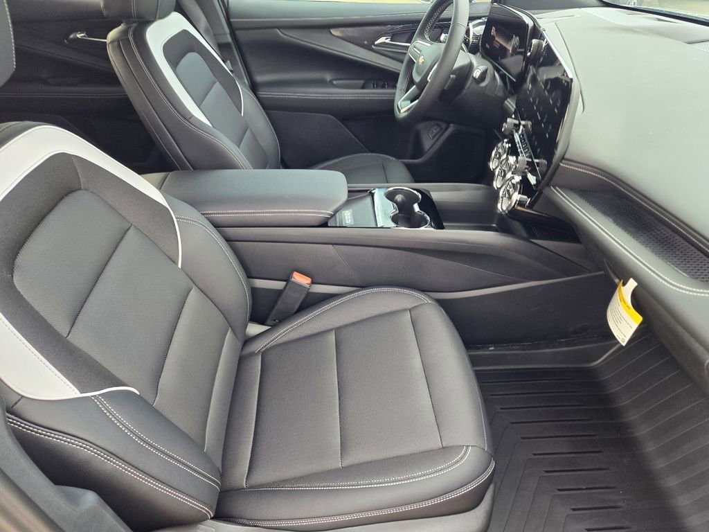 2025 Chevrolet Blazer EV LT - Photo 9