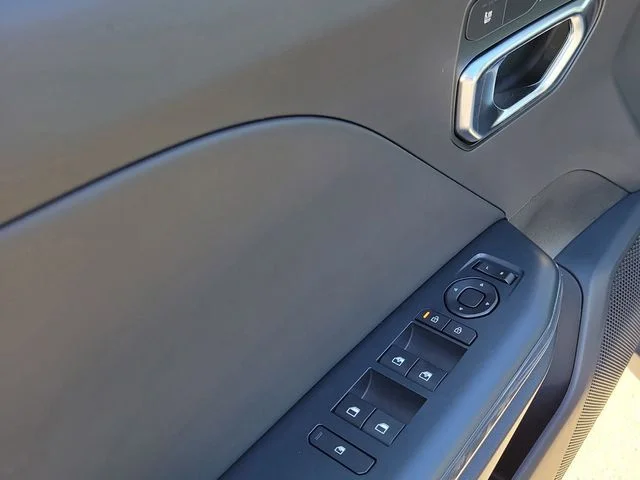 New 2026 Interstellar Gray Kia EX image 6