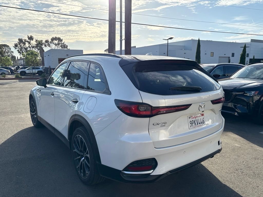 Certified Used 2025 White Mazda Premium image 9