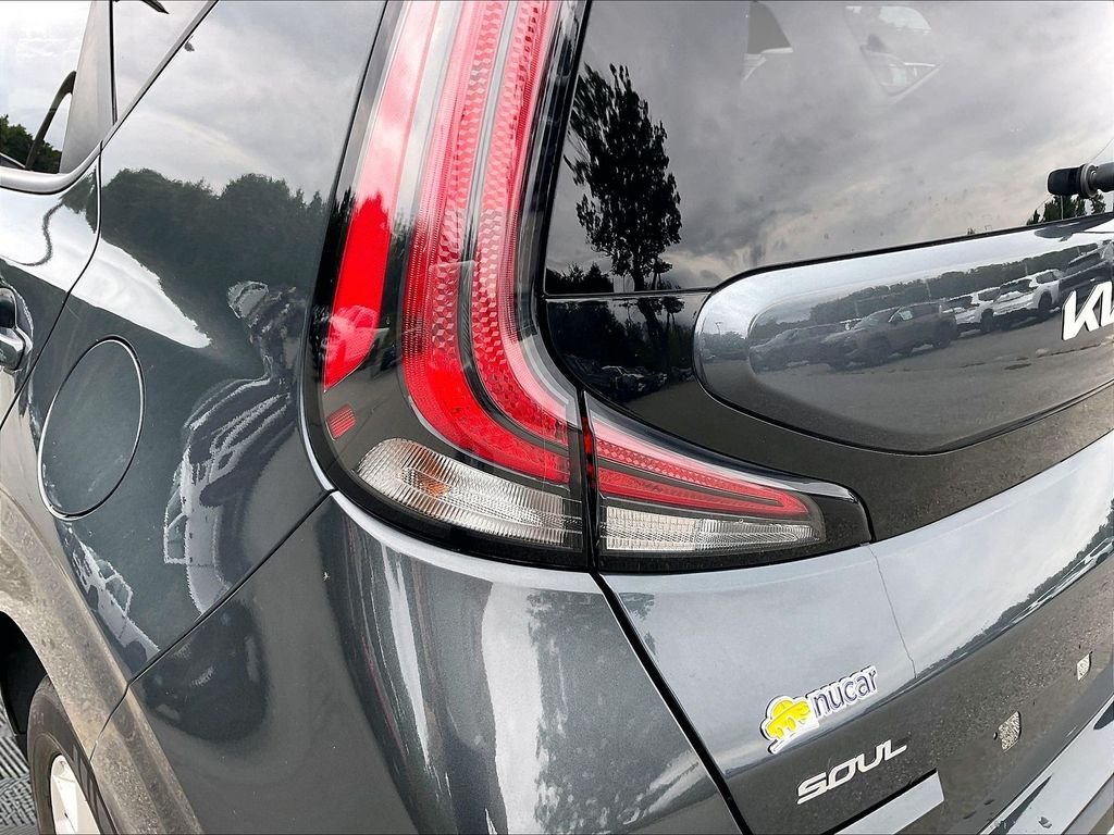 Used 2024 Gravity Gray Kia LX image 29