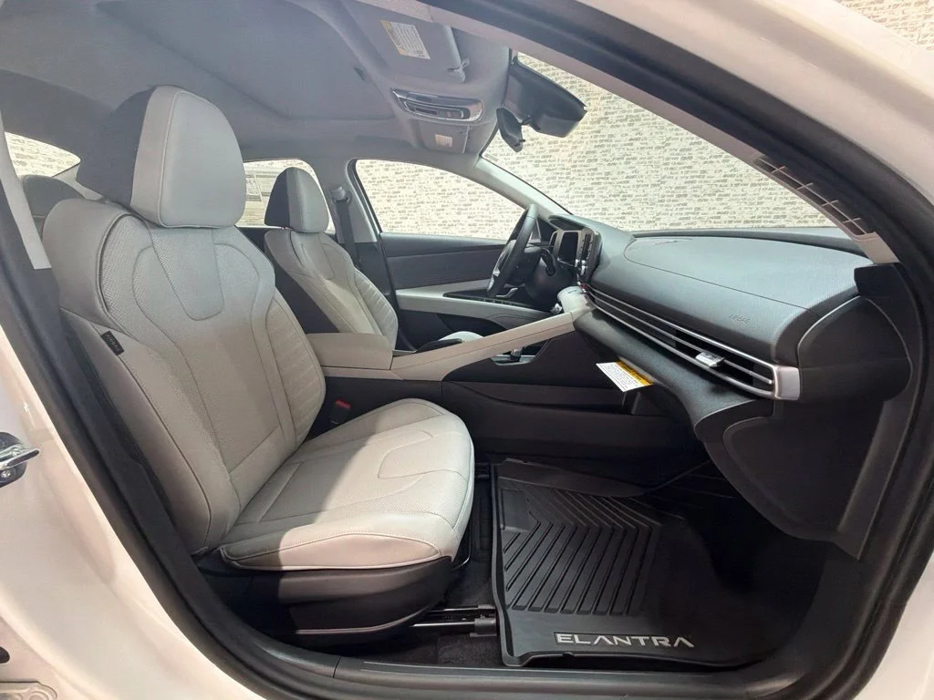 New 2026 Serenity White Hyundai SEL Sport Plus image 11