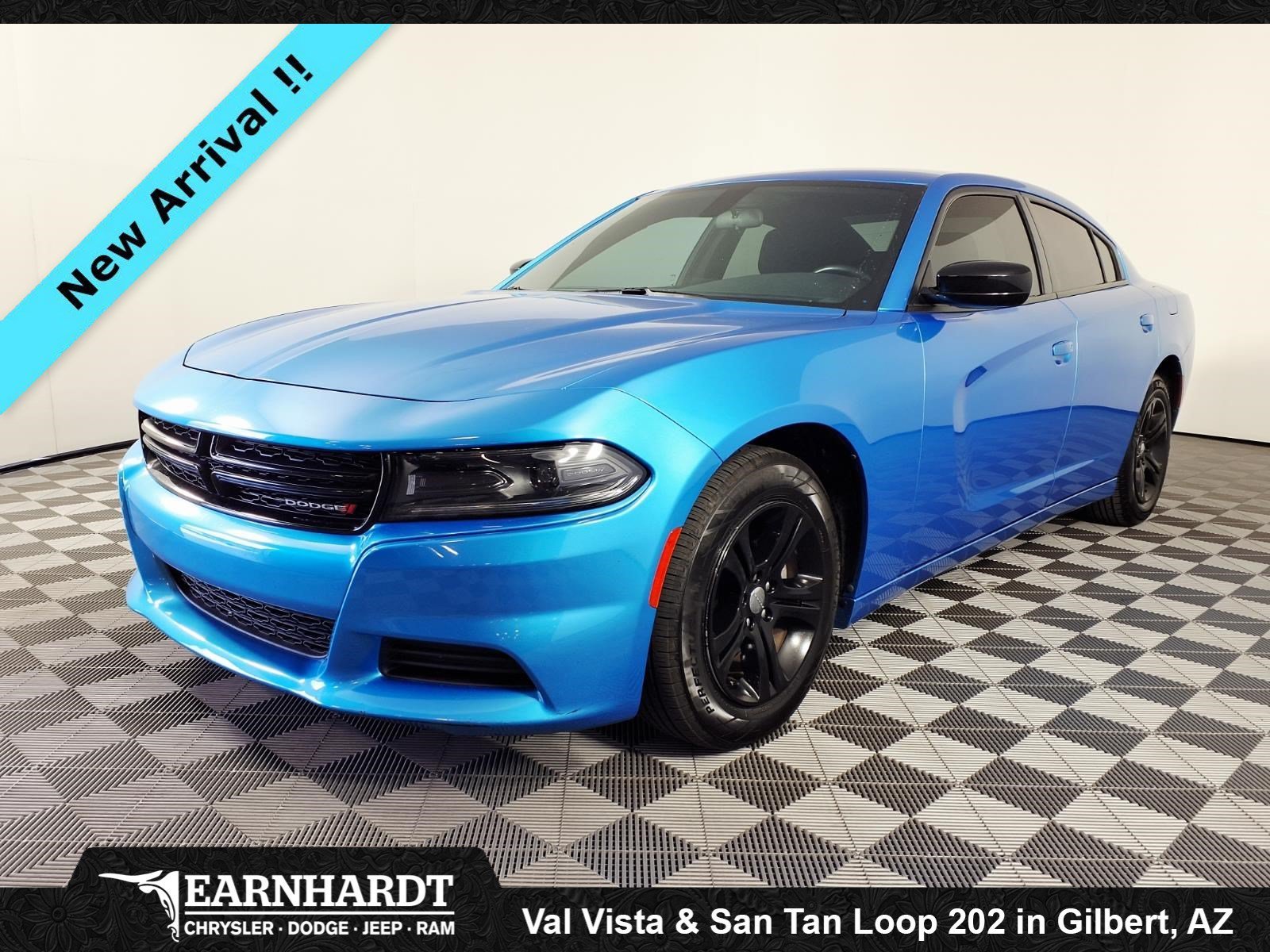 Certified Used 2023 B5 Blue Pearlcoat Dodge SXT image 1
