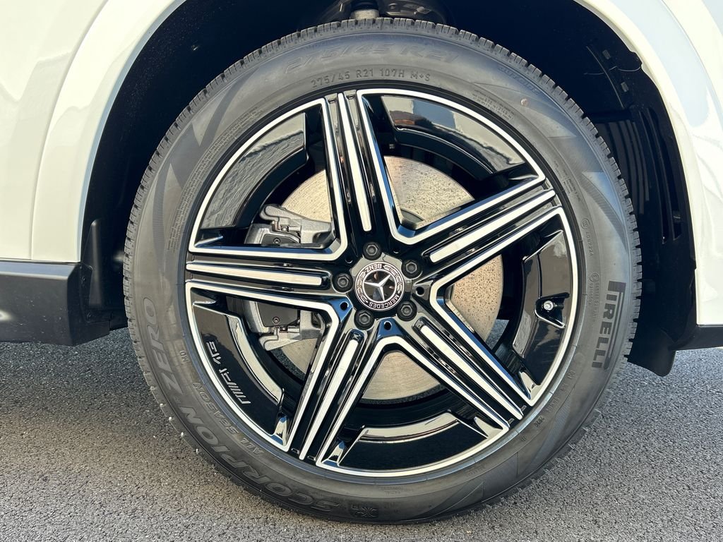 New 2027 MANUFAKTUR Moonlight White Metallic Mercedes-Benz GLE 450 image 36