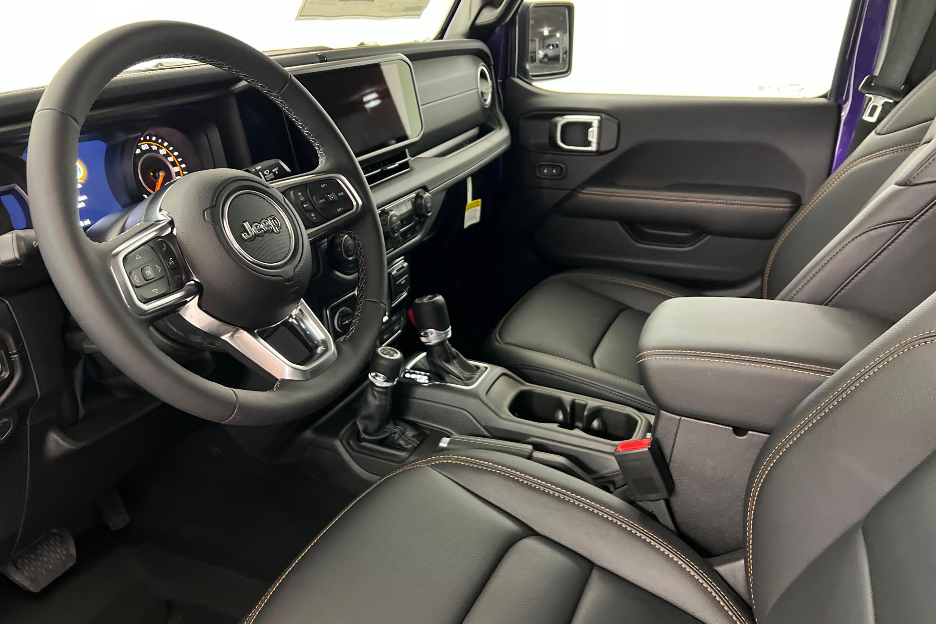 New 2026 Reign Exterior Paint Jeep Sahara image 16