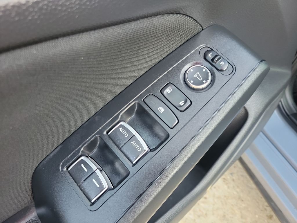 Used 2022  Honda Sport image 14