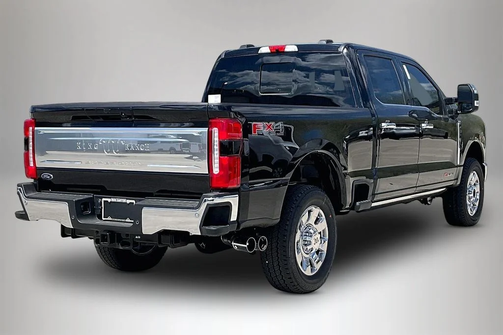 New 2026 Ford Super Duty F-250 King Ranch 4D Crew Cab