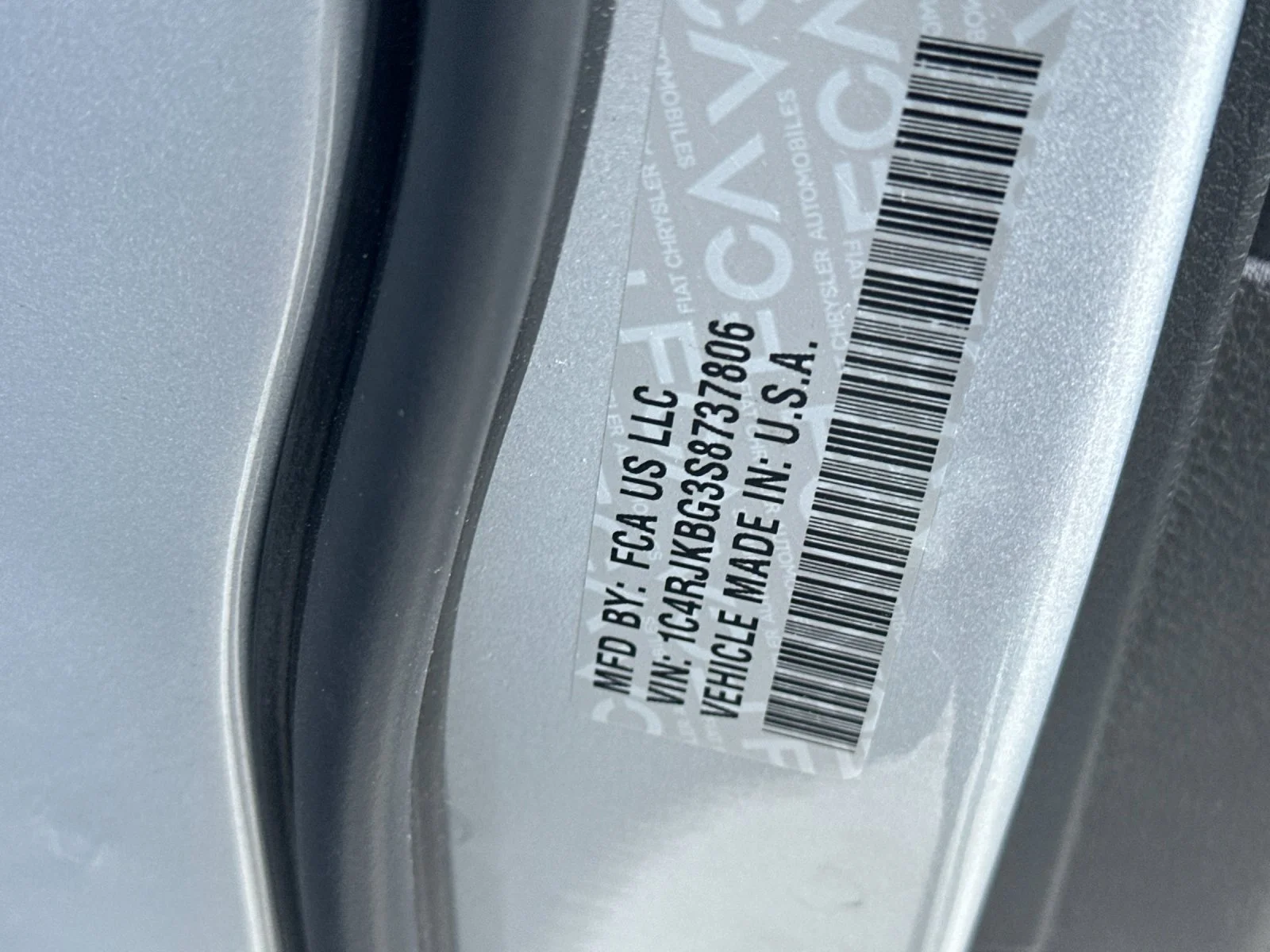 Used 2025 Silver Zynith Jeep Limited image 27