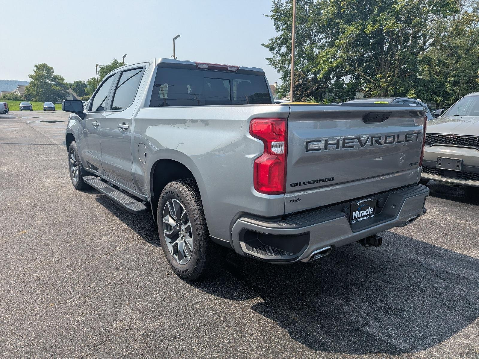 Used 2025 Sterling Gray Metallic Chevrolet RST image 6