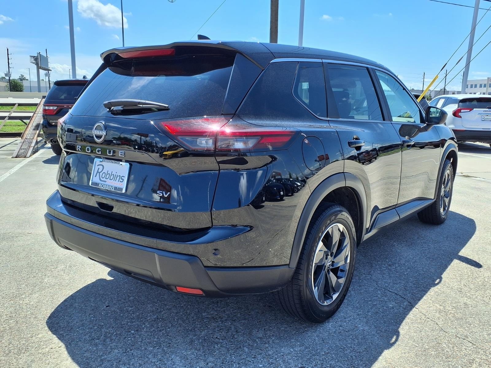 2024 Nissan Rogue SV Black at Robbins Nissan