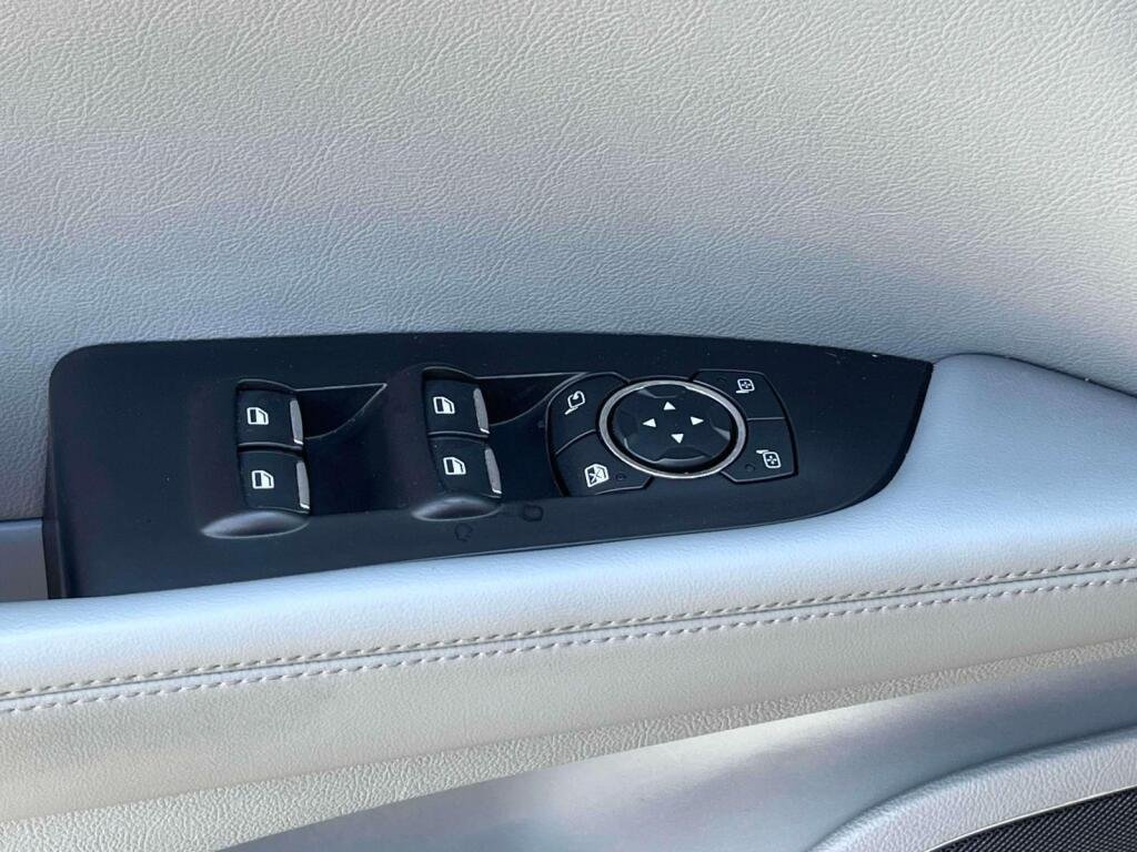 Used 2023 Flight Blue Lincoln Reserve image 31