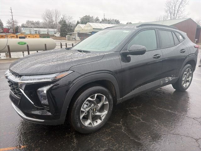 2026 Chevrolet Trax LT - Photo 7