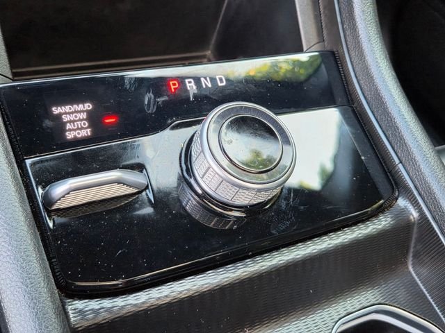 Used 2024 Gray Jeep Limited image 21