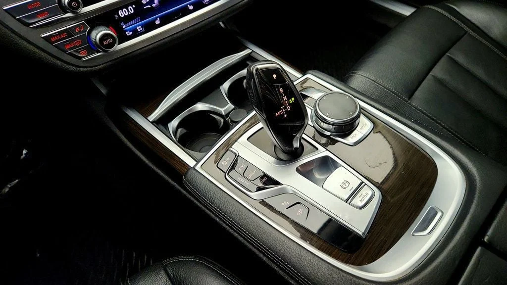 Used 2018 Black Sapphire Metallic BMW 740i xDrive image 17