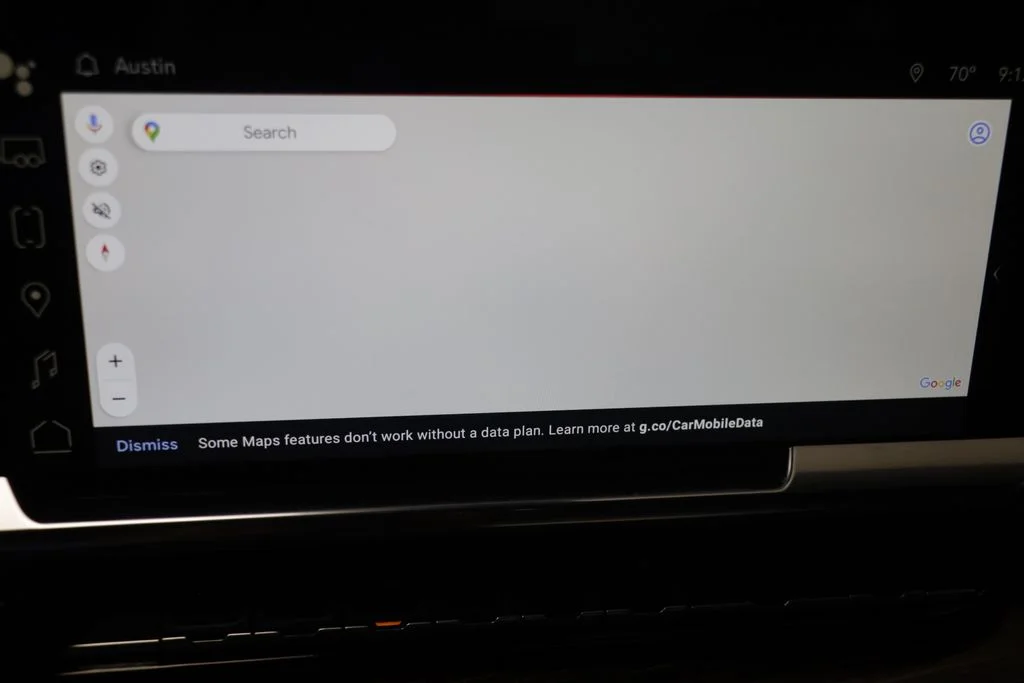 Used 2024 Titanium Rush Metallic GMC SLE image 12