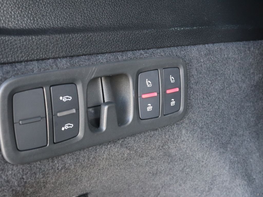 Used 2023 White Audi Premium Plus image 37