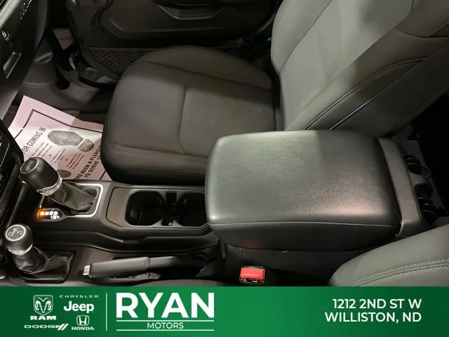 Used 2023 Black Jeep Sport image 25