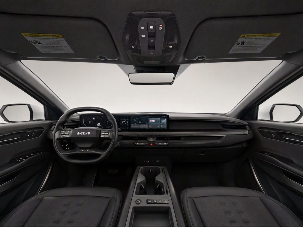 Used 2024 White Kia Wind image 28