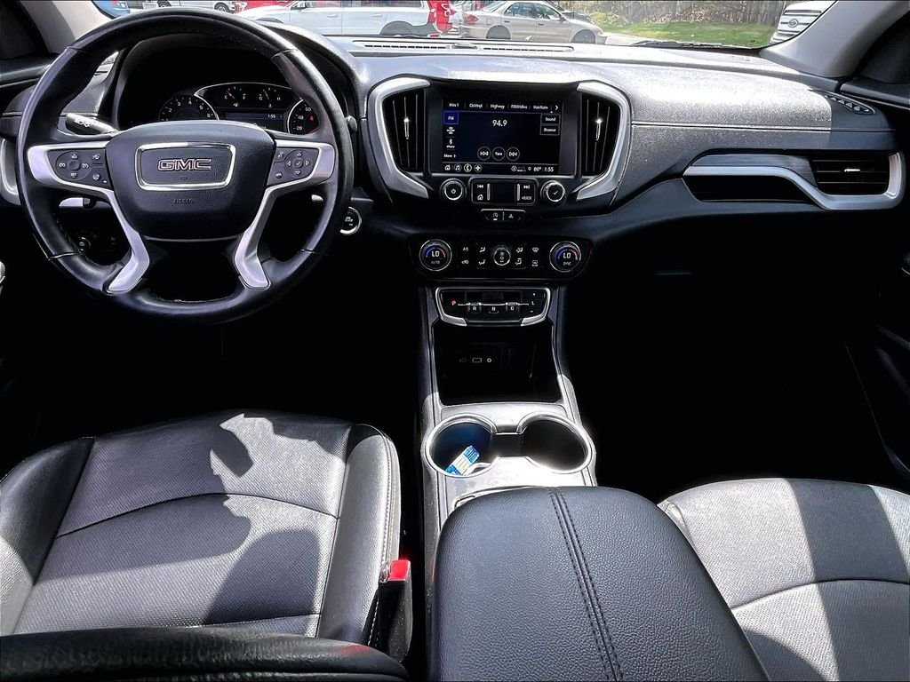 Used 2024 Downpour Metallic GMC SLT image 21