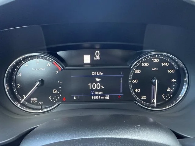 Used 2019 CRYSTAL WHITE TRICOAT Cadillac AWD Sport image 65