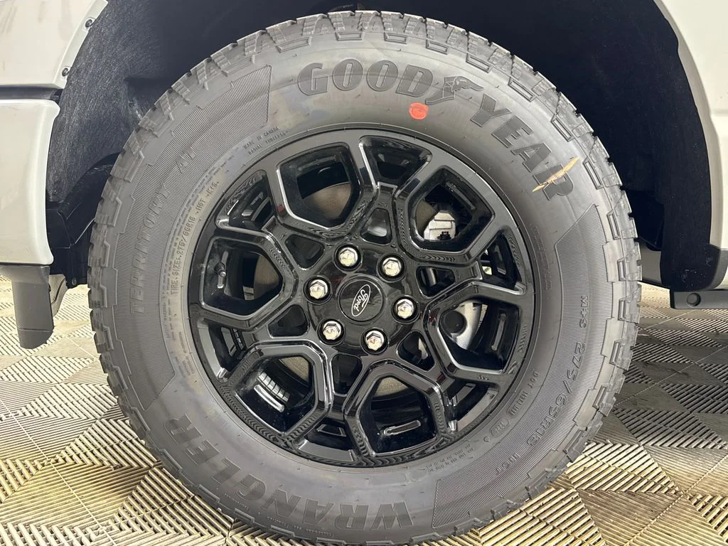 New 2026 White Ford XLT image 13