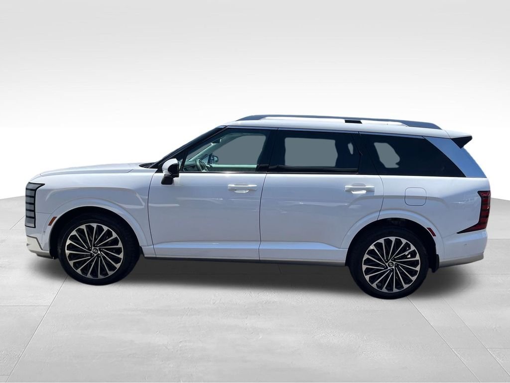 Used 2026 White Hyundai Calligraphy image 2