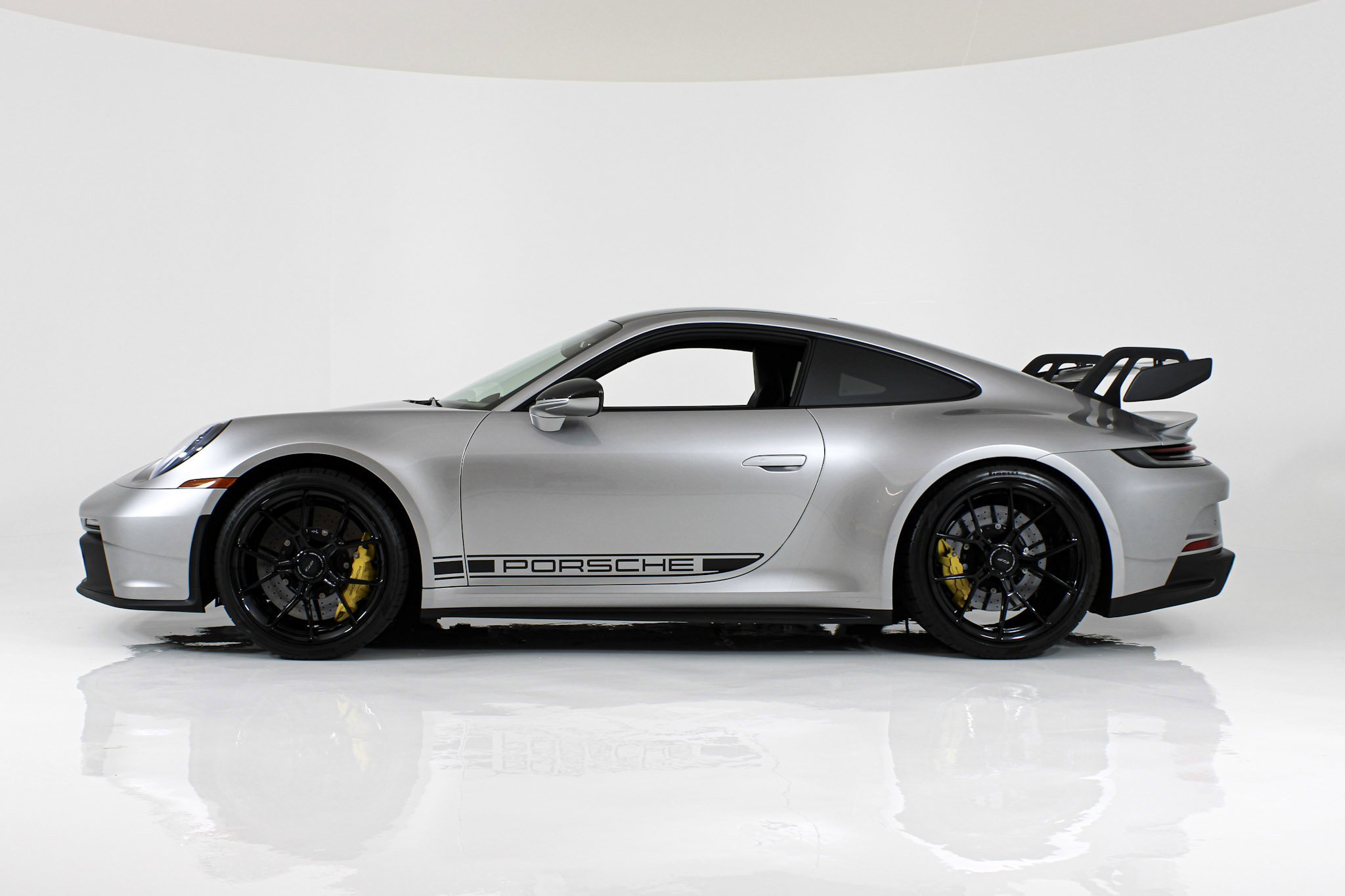 2022 Porsche 911 GT3 - Photo 3
