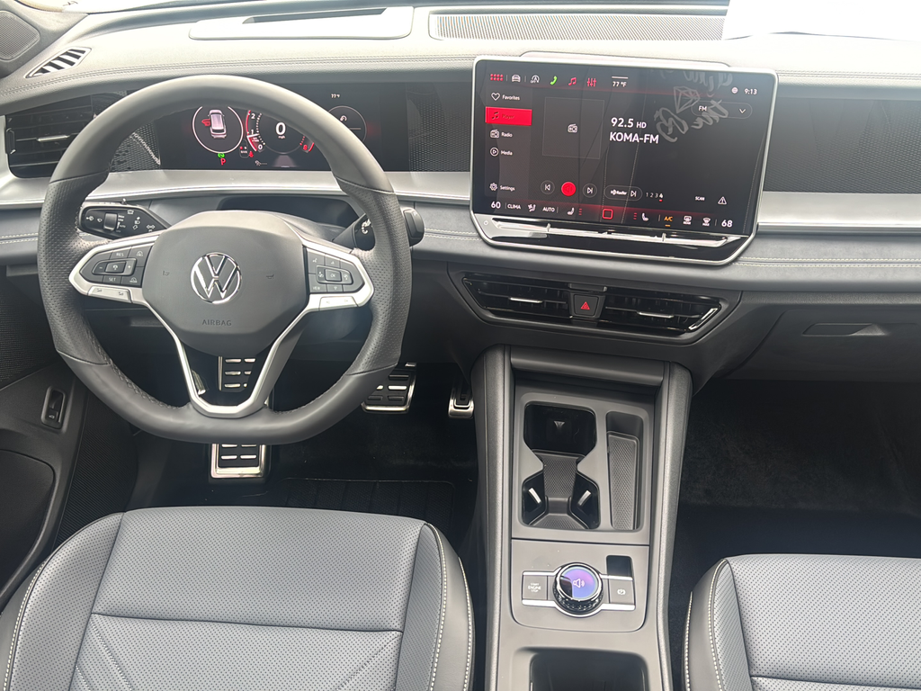 New 2026 White/off-white Volkswagen 2.0T SE R-Line Black image 17