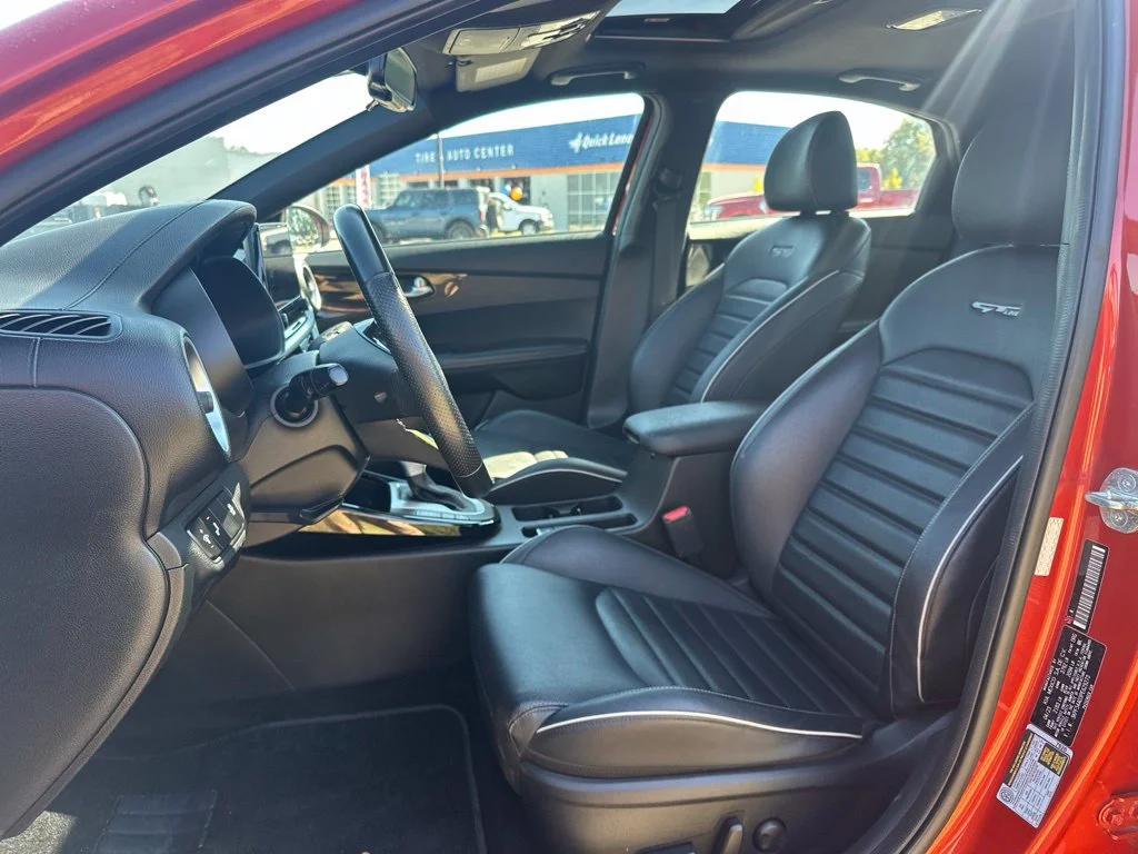 Used 2023 Fire Kia GT-Line image 10