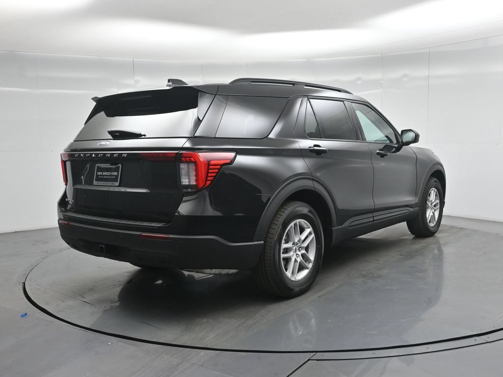 New 2026 Agate Black Metallic Ford Active image 26