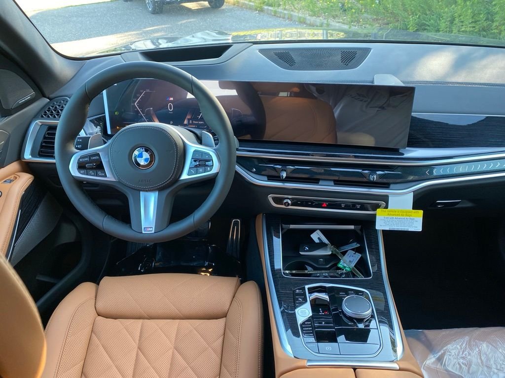 New 2026 Dravit Grey Metallic BMW xDrive40i image 9