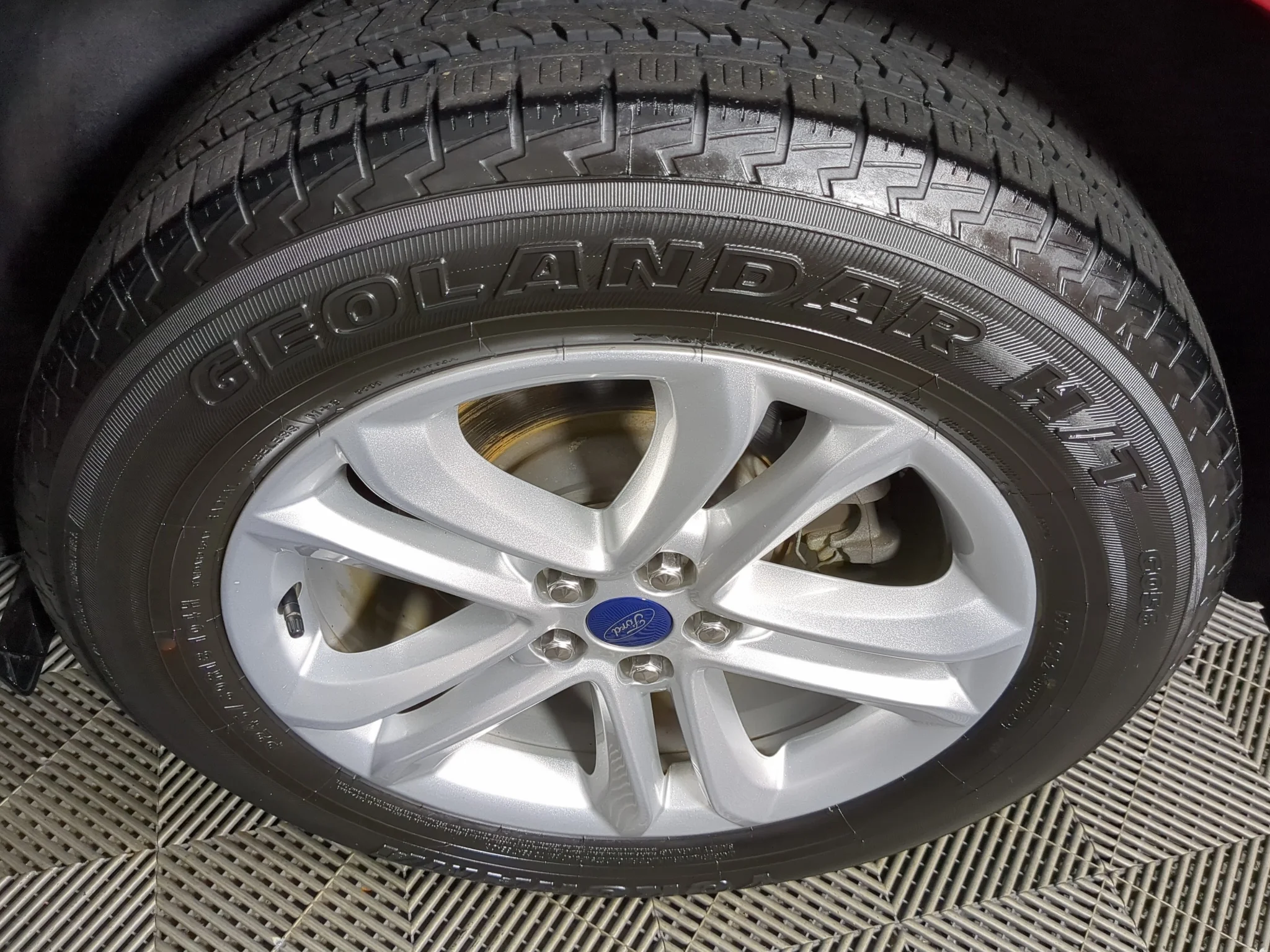 Used 2020 Rapid Red Metallic Tinted Clearcoat Ford SEL image 17