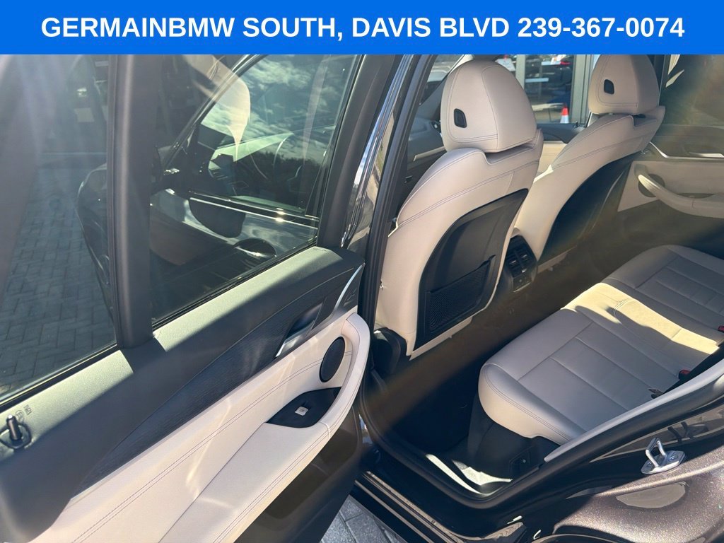Certified Used 2023 Dark Graphite BMW xDrive30i image 31