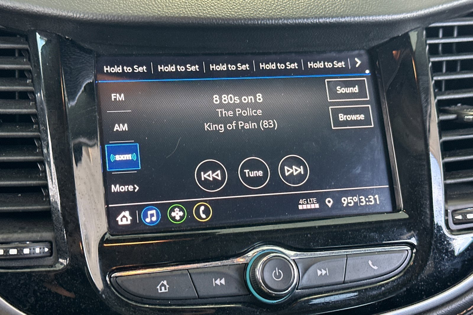 Used 2022 Mosaic Black Metallic Chevrolet LT image 18