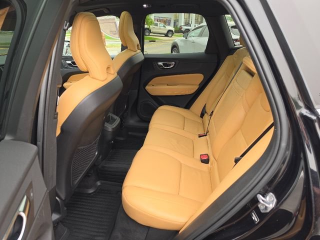 2019 Volvo XC60 Momentum - Photo 33