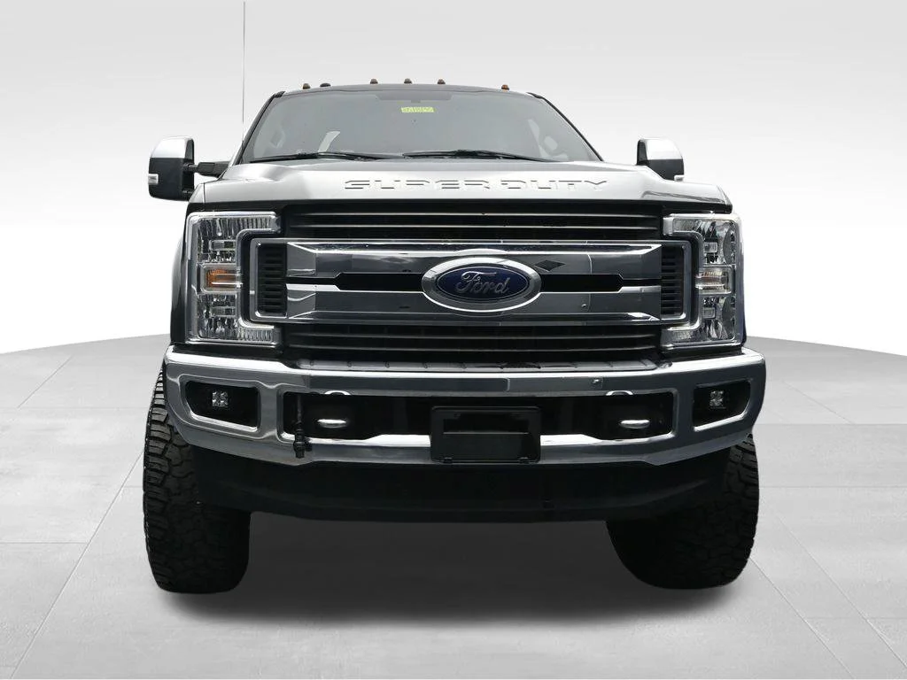 Used 2018 Gray Ford XLT image 8