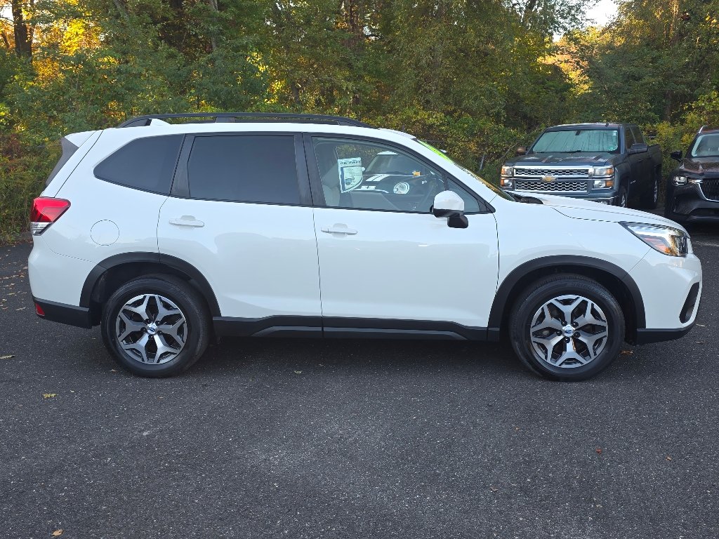 Used 2020 White Subaru Premium image 18