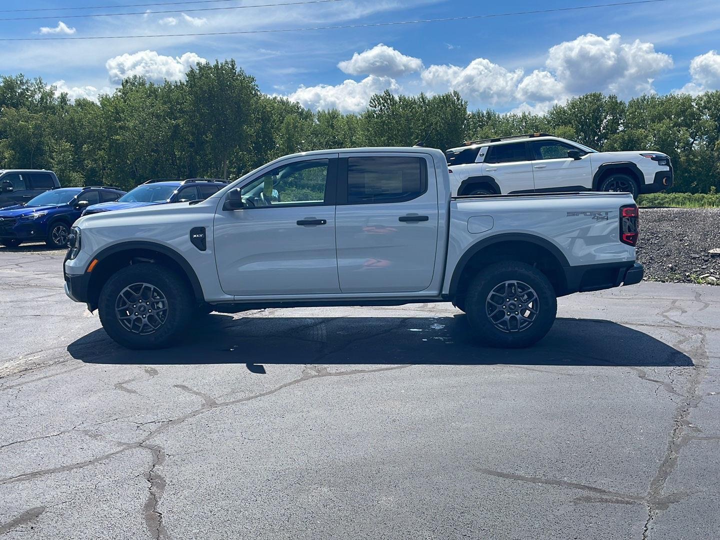 New 2026 Avalanche Ford XLT image 32