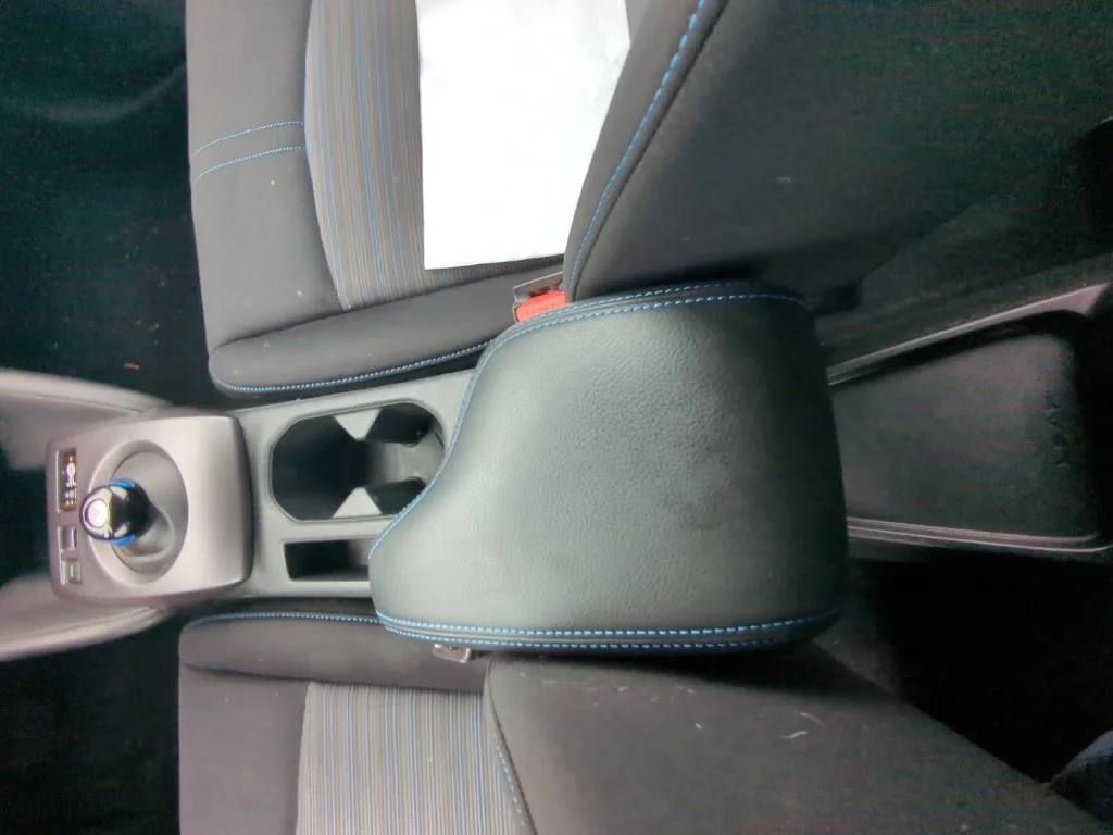 Used 2023 Gray Nissan S image 21