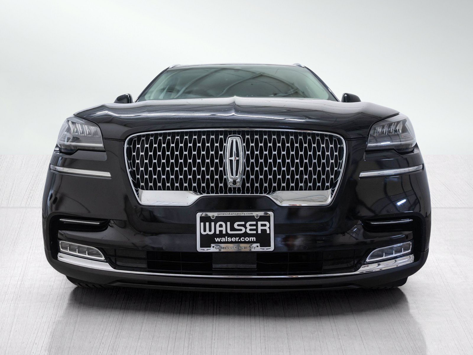 Used 2020 Lincoln Aviator Reserve with VIN 5LM5J7XCXLGL23312 for sale in Kansas City