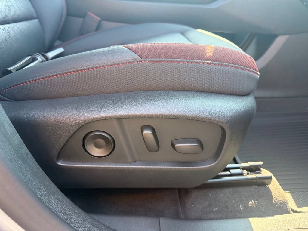 New 2027 Sterling Gray Metallic Chevrolet RS image 38