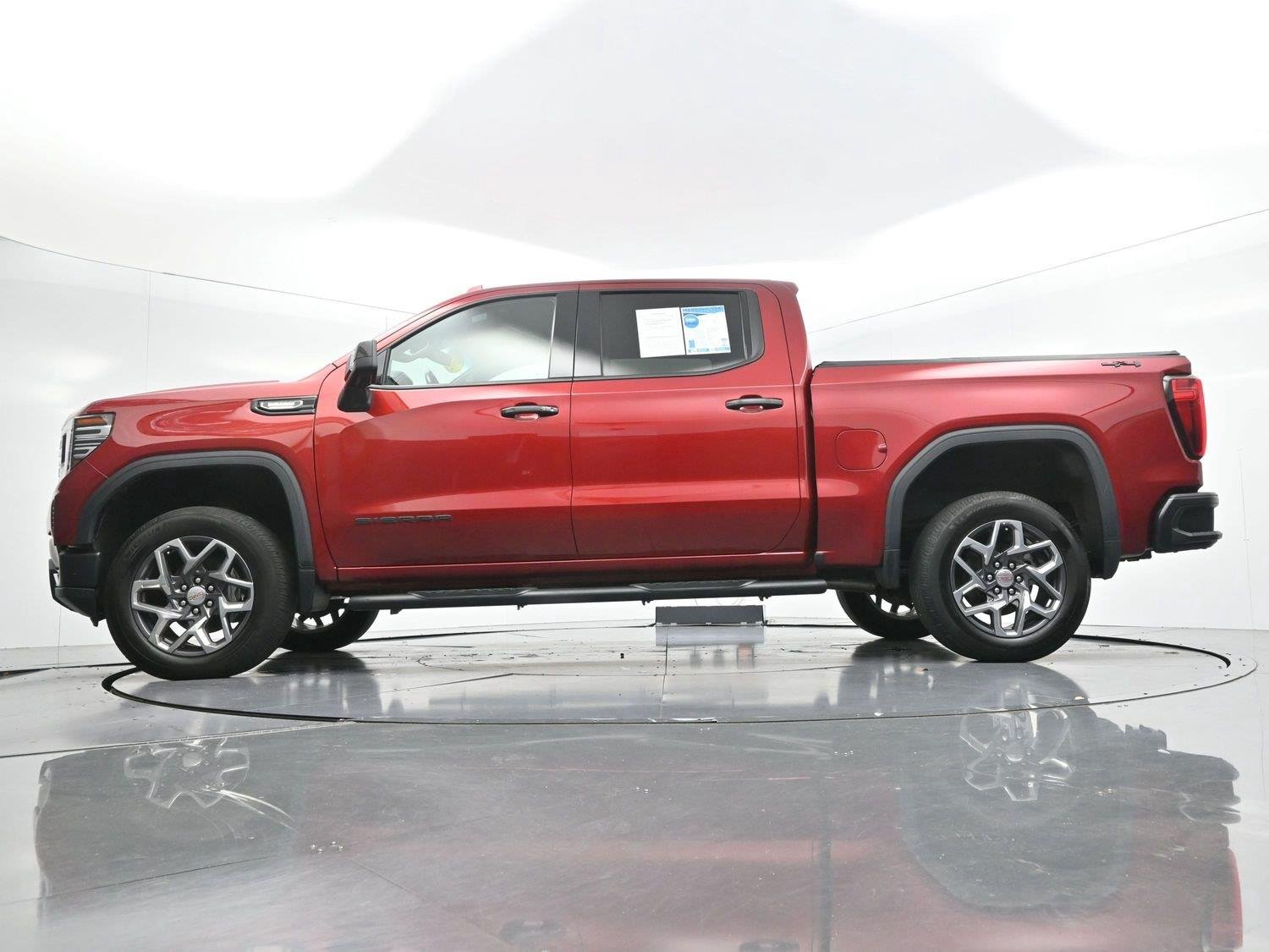 Used 2022 CAYENNE RED TINTCOAT GMC SLT image 48