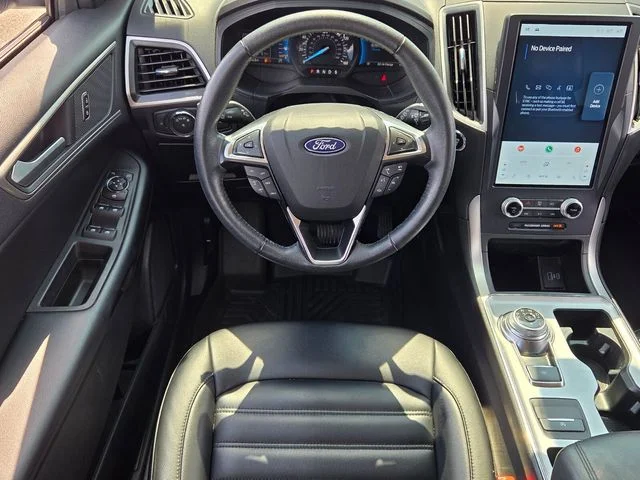 Used 2022 White Ford SEL image 13