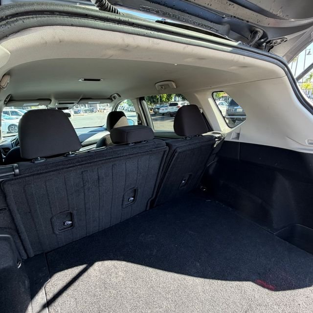 Used 2024 Silver Nissan S image 25