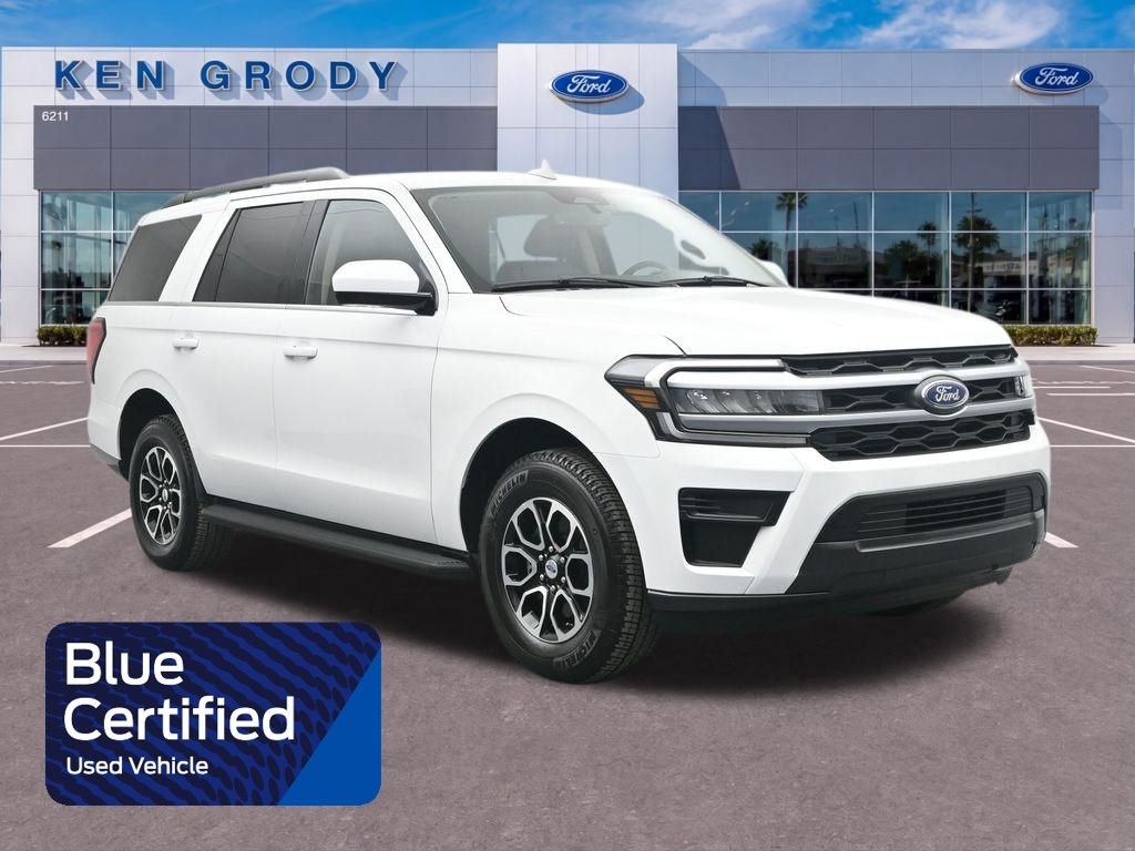 2024 Ford Expedition XLT's photo