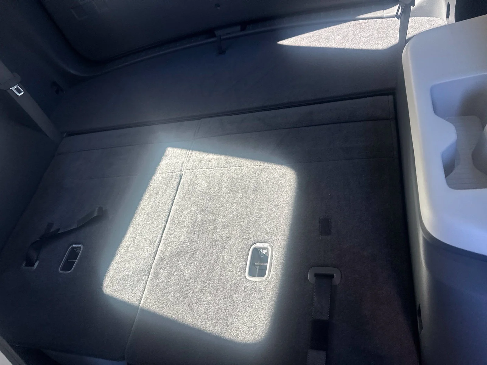 Used 2026 Silver Hyundai SEL image 15