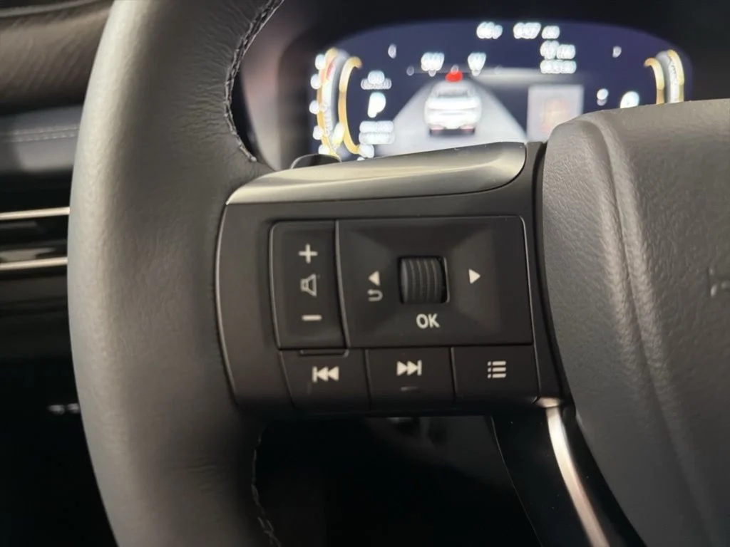 Certified Used 2026 Gray INFINITI SPORT image 13