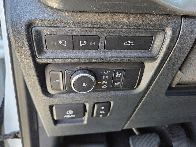 Used 2021 Star White Metallic Tri-Coat Ford LARIAT image 14